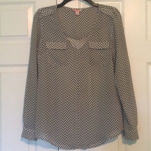 Black & White patterned candies blouse